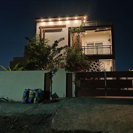 Ezhilagam Stays Chennai Exterior photo